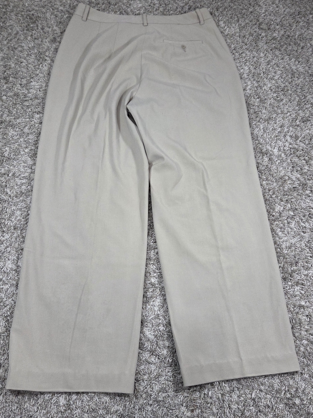 Eddie Bauer Women's Dress Pants Trouser Wide Leg Quiet Luxury Sz 12 Khaki Tan - Picture 3 of 3